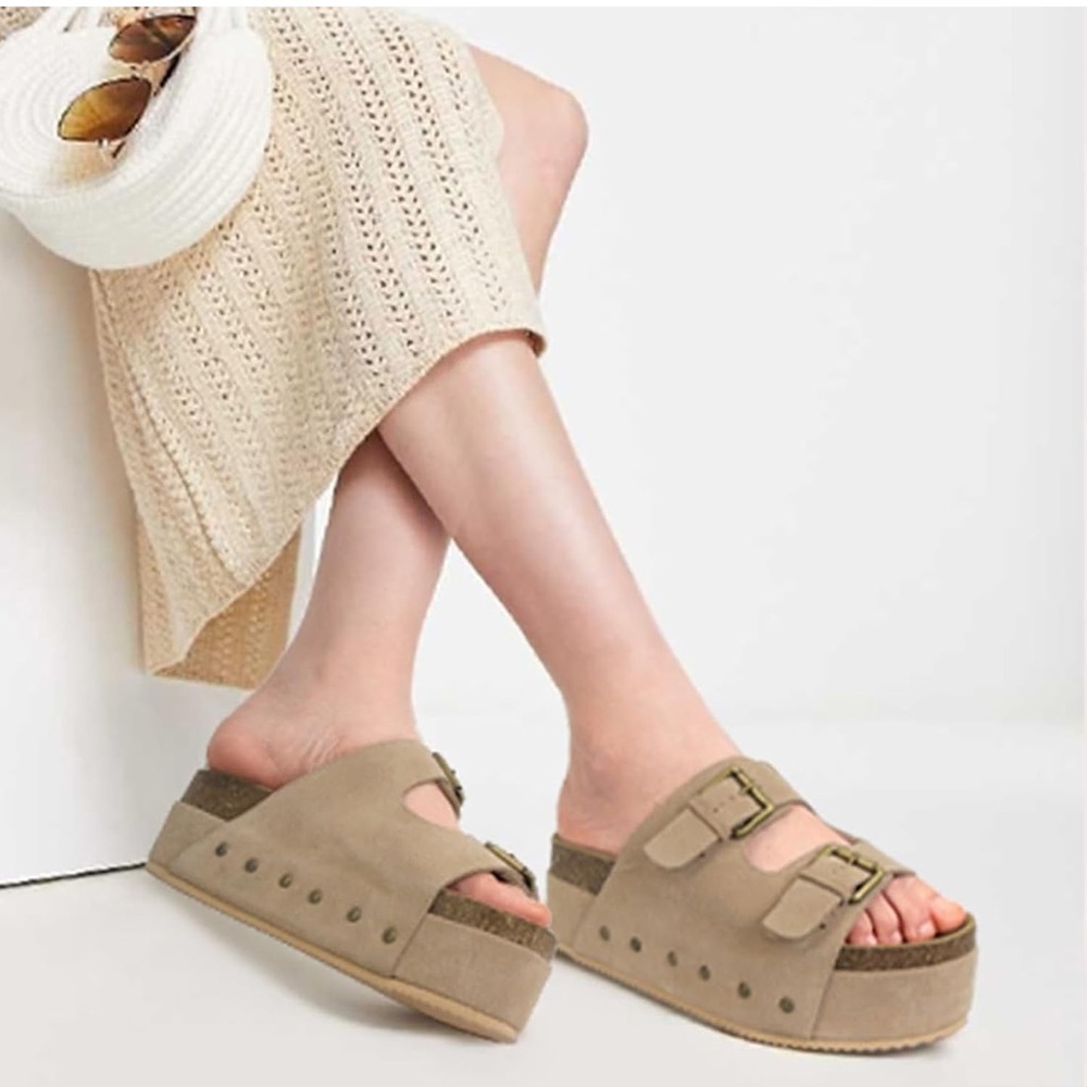 Women's Tan Platform Sandals
